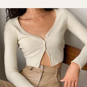 Aritzia Wilfred Santorini cardigan